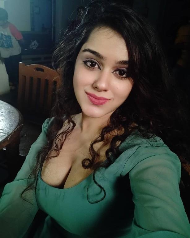 Mohina Sexy Call Girl Andhra Pradesh